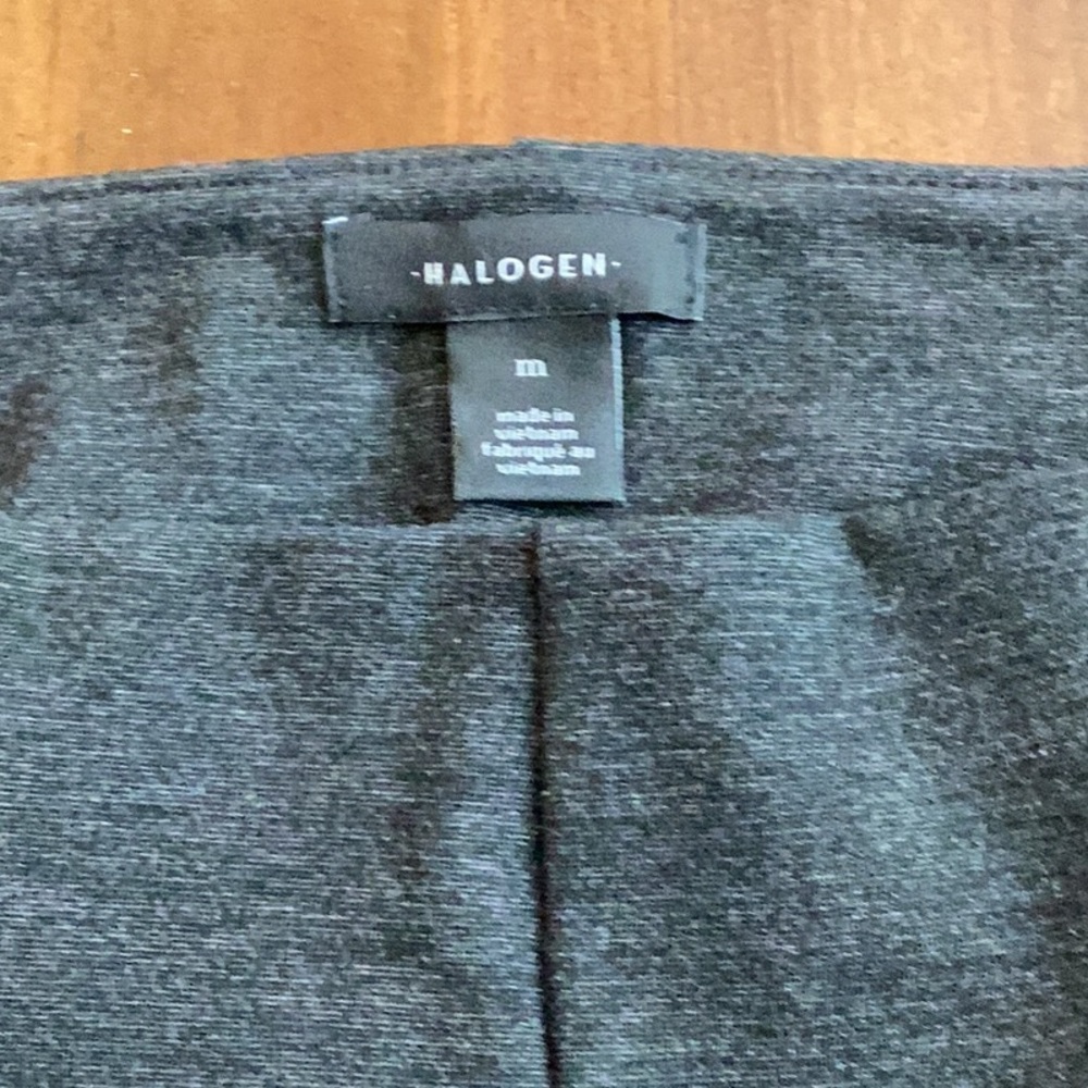 Hue pull on grey pant size M